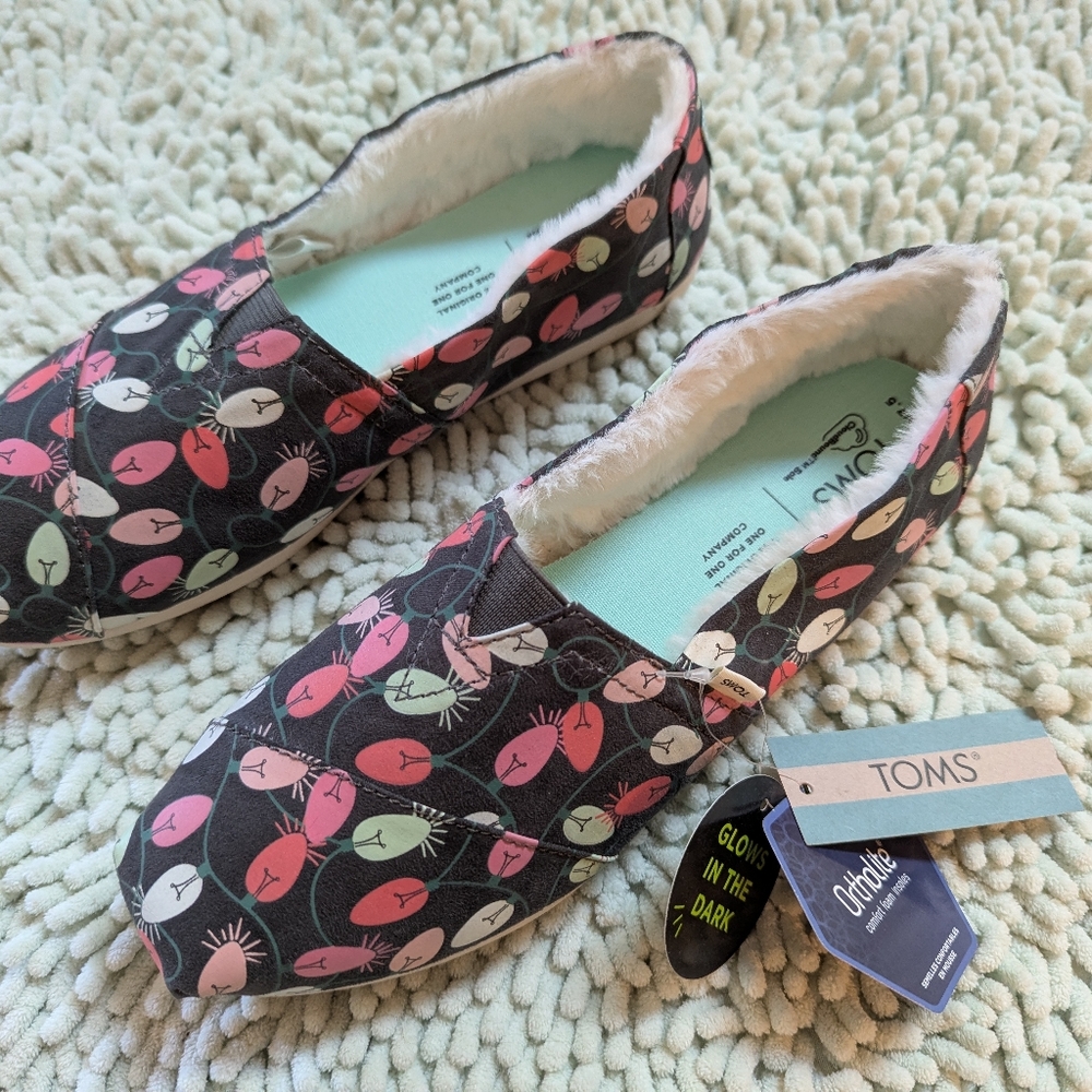 TOMS Slip-On Shoes - Black & Pink Christmas Light Design, Glow-in-the-dark